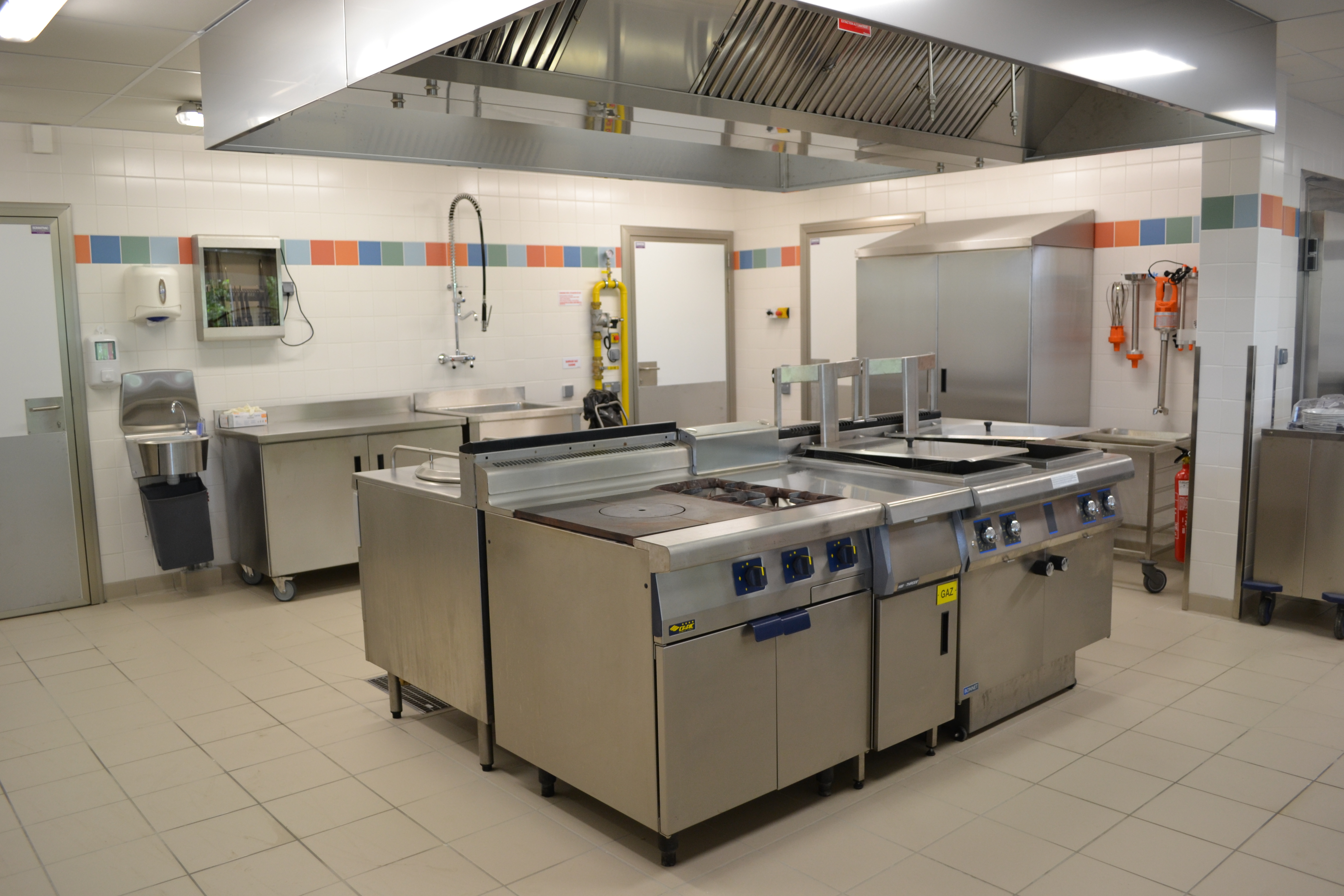 Visite photo du self collège tanguy prigent